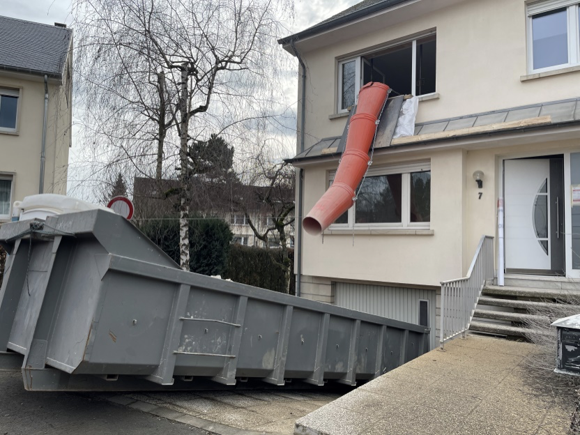 Démolition - curage de bâtiment : évacuation des débris d’un chantier